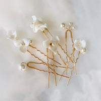 Floral Clay Pearl Bridal Hair Pins