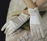 Elegant Satin Bridal Gloves with Pearl Detail – Short Wrist-Length Off-White Wedding Gloves
