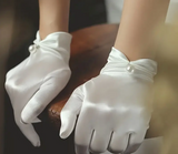 Elegant Satin Bridal Gloves with Pearl Detail – Short Wrist-Length Off-White Wedding Gloves
