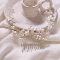 Floral Pearl Bridal Hair Comb – Delicate Wedding Hairpiece in Silver or Gold (15cm)
