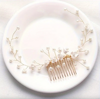 Floral Pearl Bridal Hair Comb – Delicate Wedding Hairpiece in Silver or Gold (15cm)